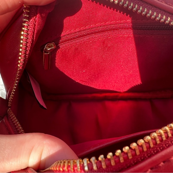 🚫SOLD🚫 🆕 Valentino Orlandi quilted crossbody bag with chain strap - Picture 6 of 13